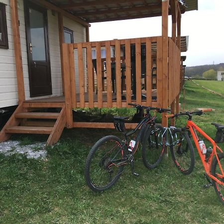 Mobilheim Chalet - Vyrovicka Prehrada Vyrovice Bagian luar foto