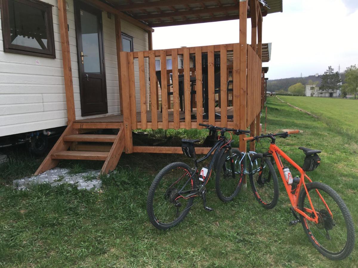 Mobilheim Chalet - Vyrovicka Prehrada Vyrovice Bagian luar foto