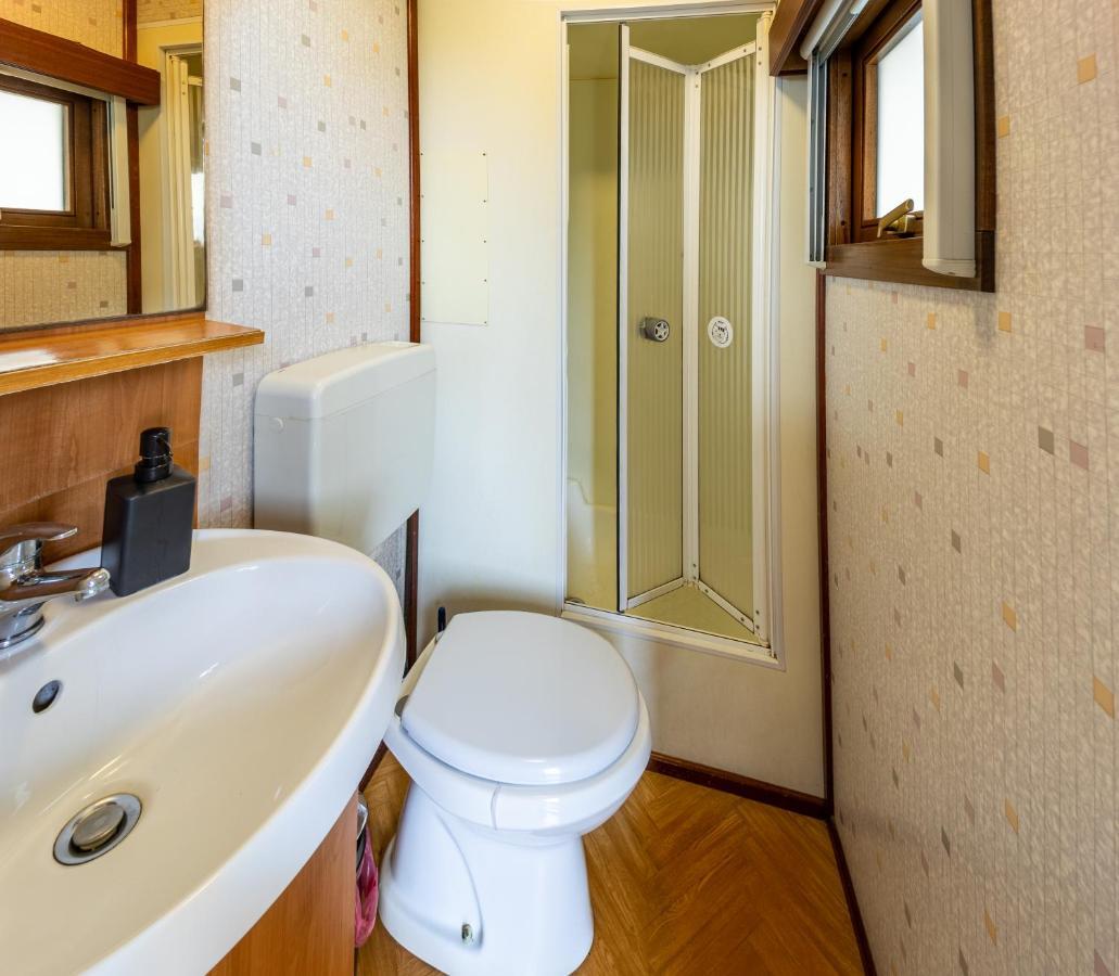 Mobilheim Chalet - Vyrovicka Prehrada Vyrovice Bagian luar foto