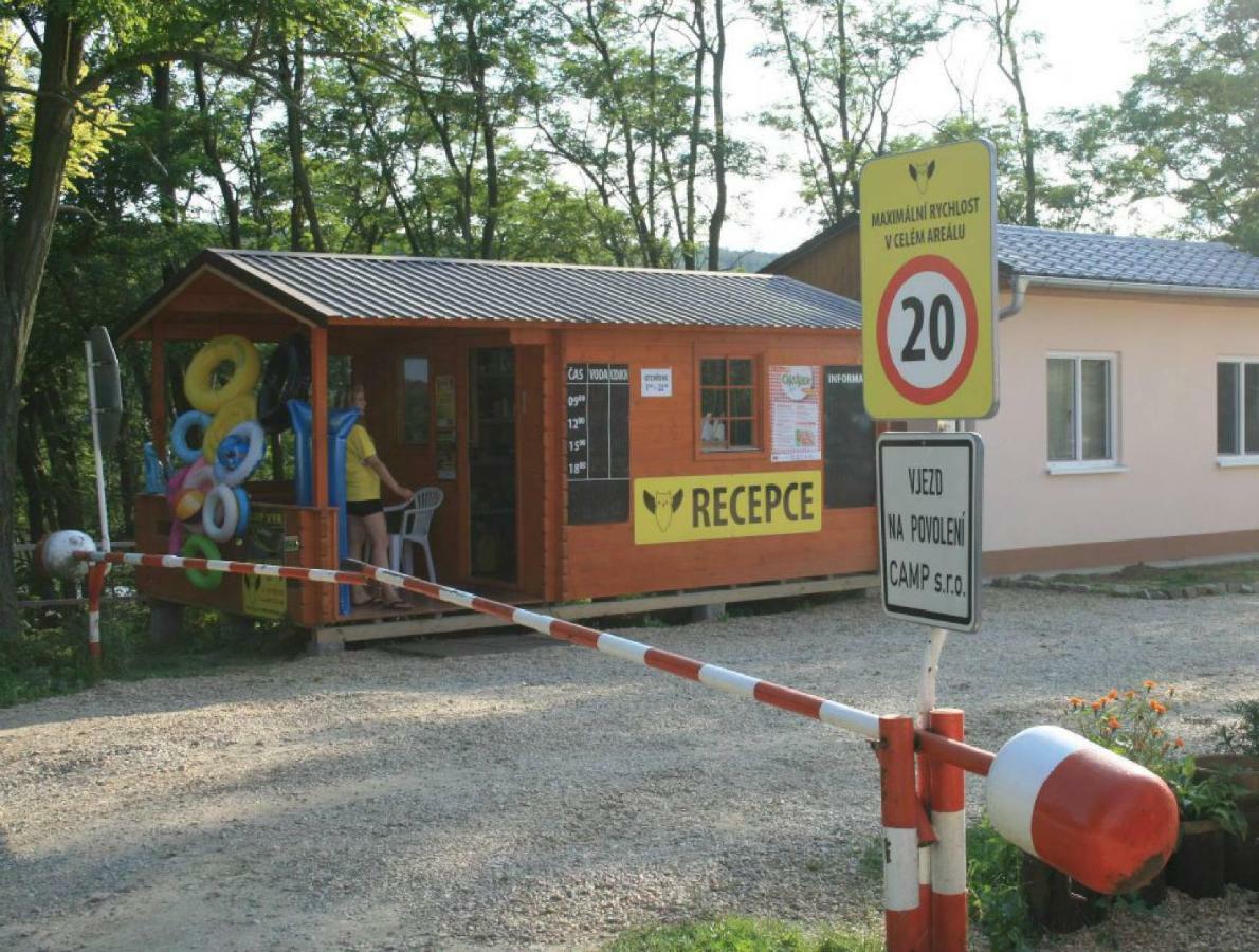 Mobilheim Chalet - Vyrovicka Prehrada Vyrovice Bagian luar foto