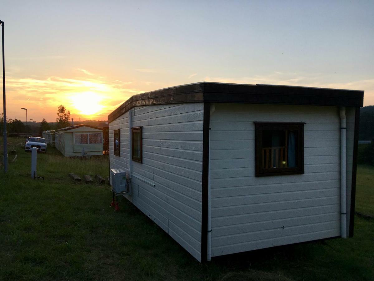 Mobilheim Chalet - Vyrovicka Prehrada Vyrovice Bagian luar foto