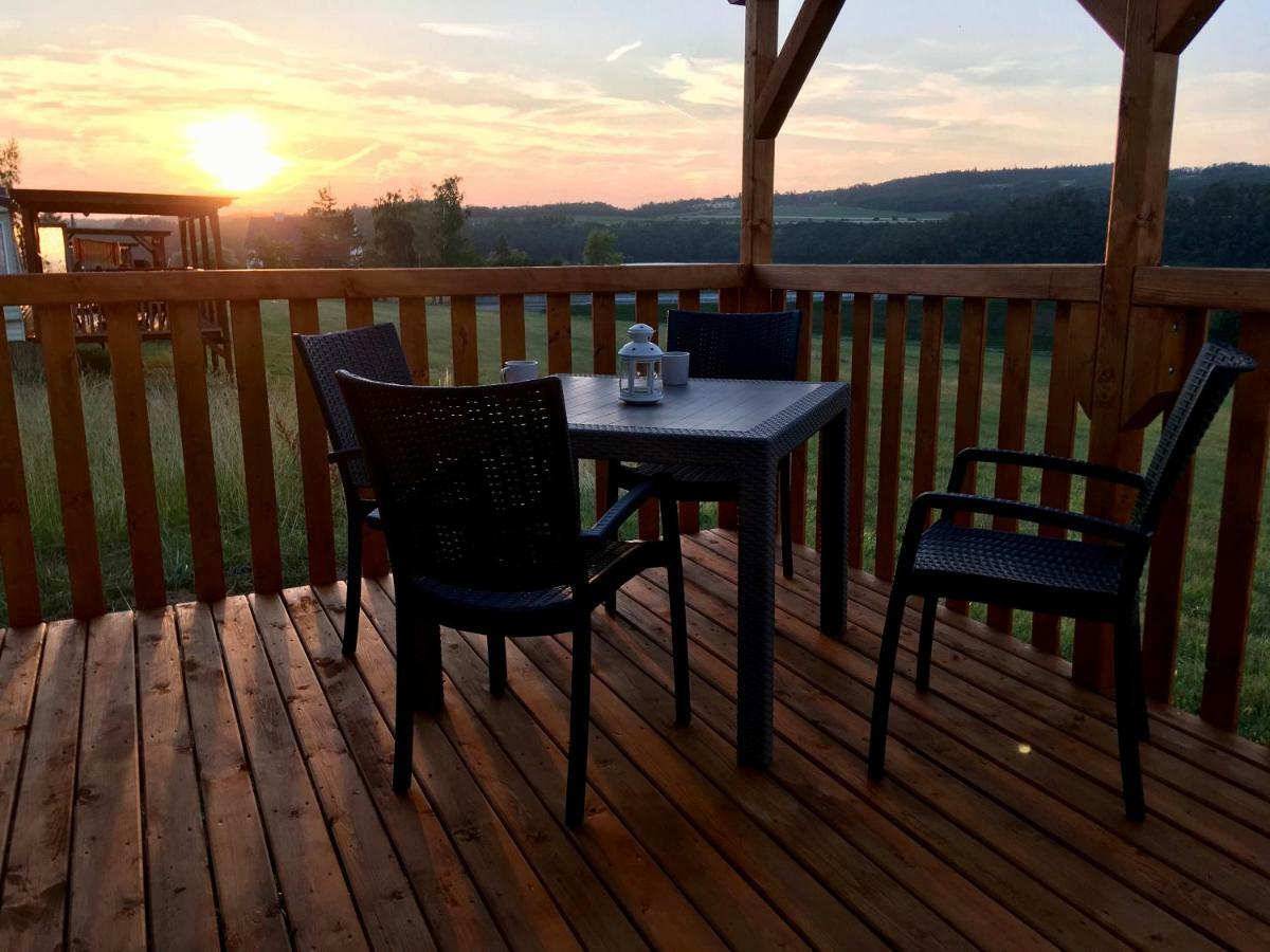 Mobilheim Chalet - Vyrovicka Prehrada Vyrovice Bagian luar foto